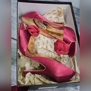 Badgley Mischka Heels